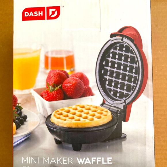 Mini waffle maker - Picture 1 of 2